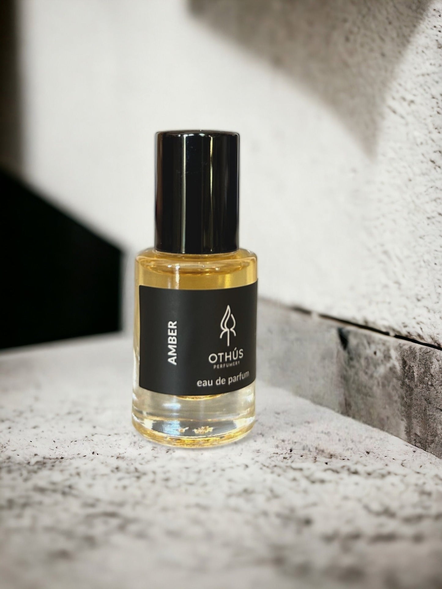 Amber - Rollerball Natural Perfume - Othús Perfumery